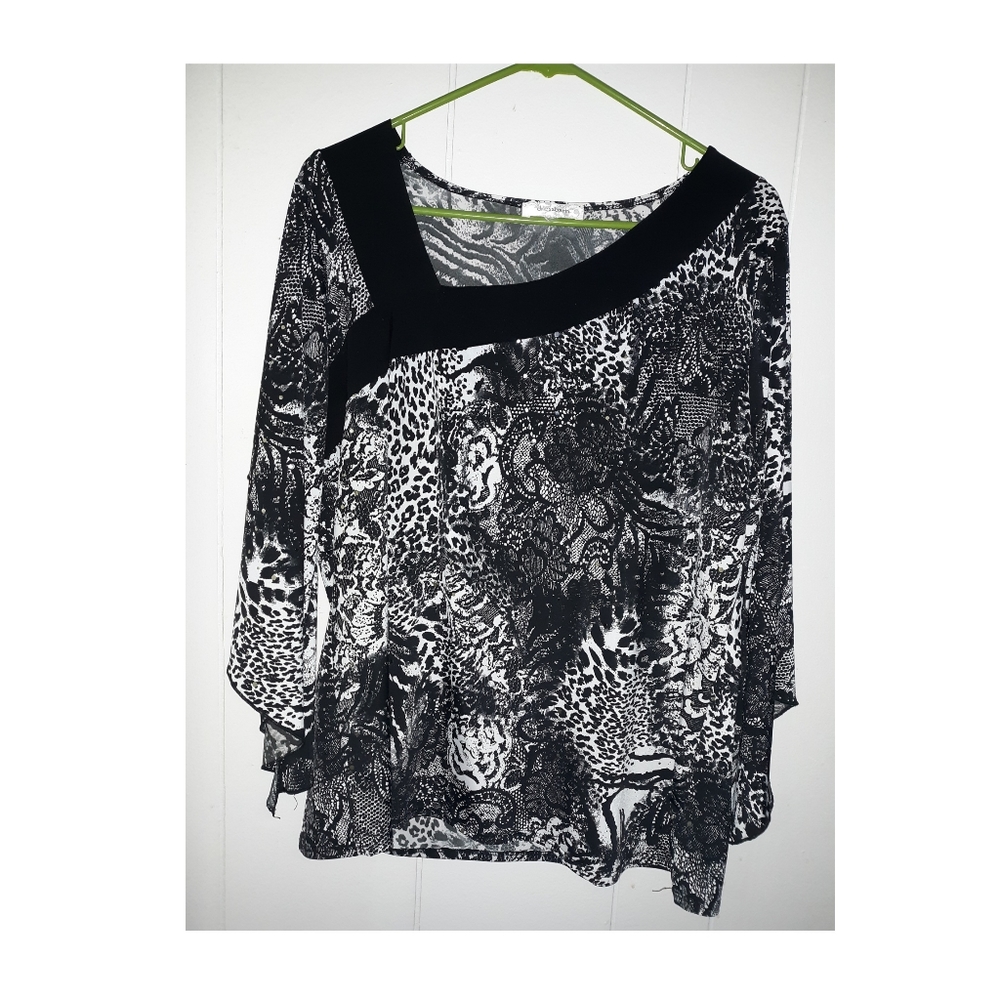 Black and white cheetah and lace patterned blouse